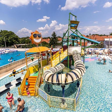 Garni Hotel Hollywoodland Wellness & Aquapark Bělehrad Exteriér fotografie
