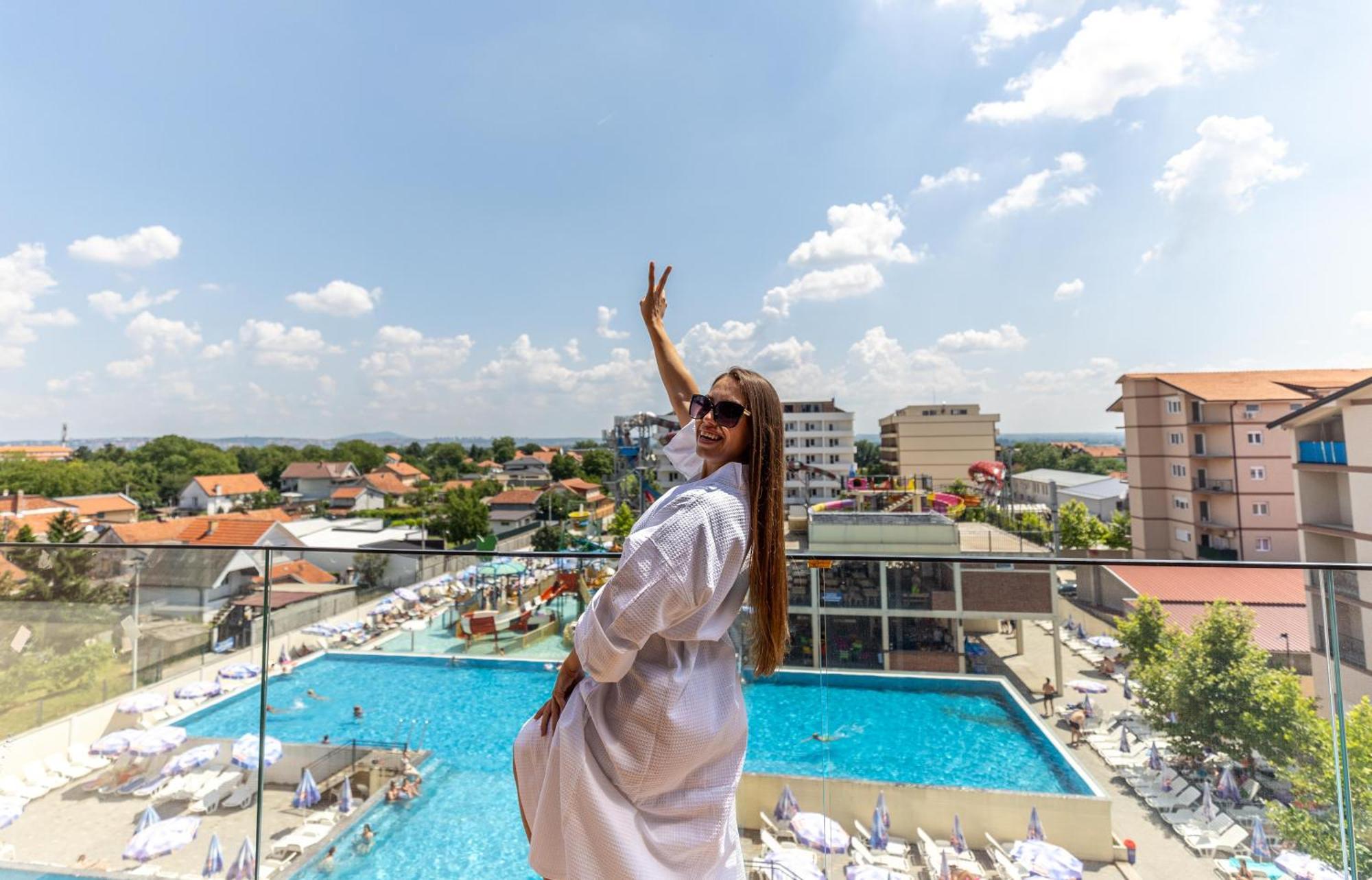 Garni Hotel Hollywoodland Wellness & Aquapark Bělehrad Exteriér fotografie