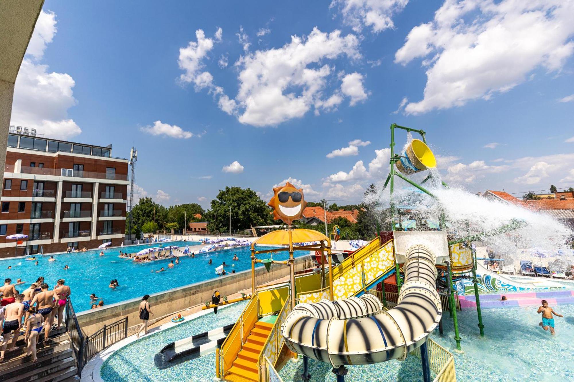 Garni Hotel Hollywoodland Wellness & Aquapark Bělehrad Exteriér fotografie