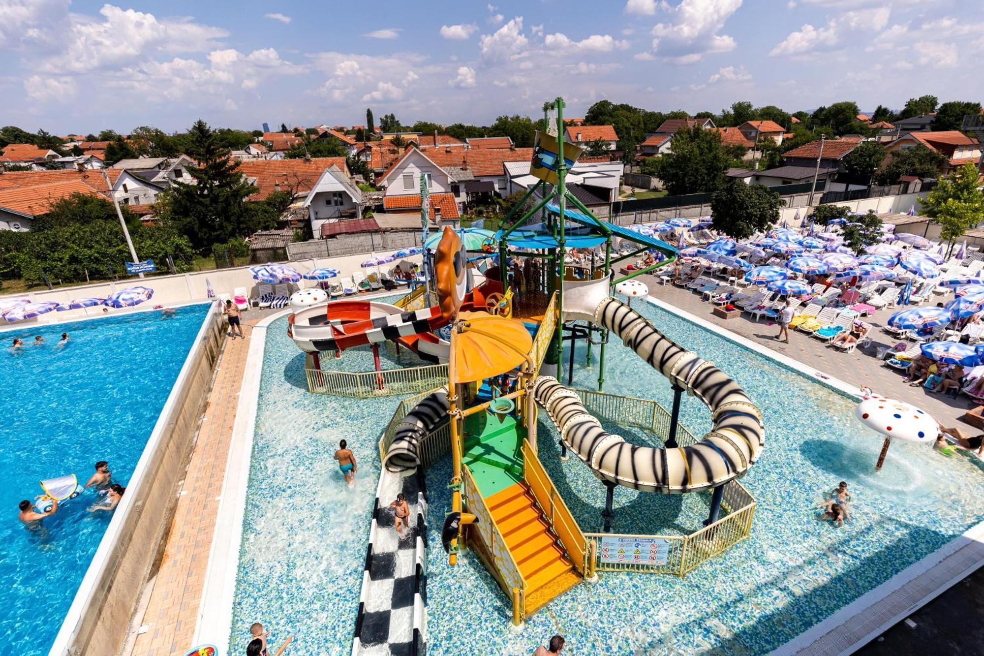 Garni Hotel Hollywoodland Wellness & Aquapark Bělehrad Exteriér fotografie
