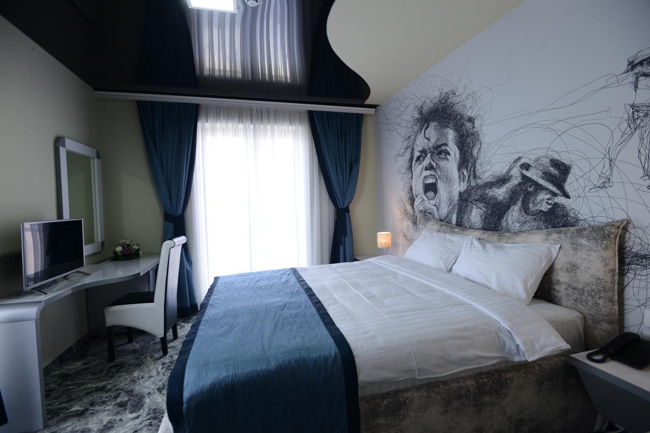 Garni Hotel Hollywoodland Wellness & Aquapark Bělehrad Exteriér fotografie