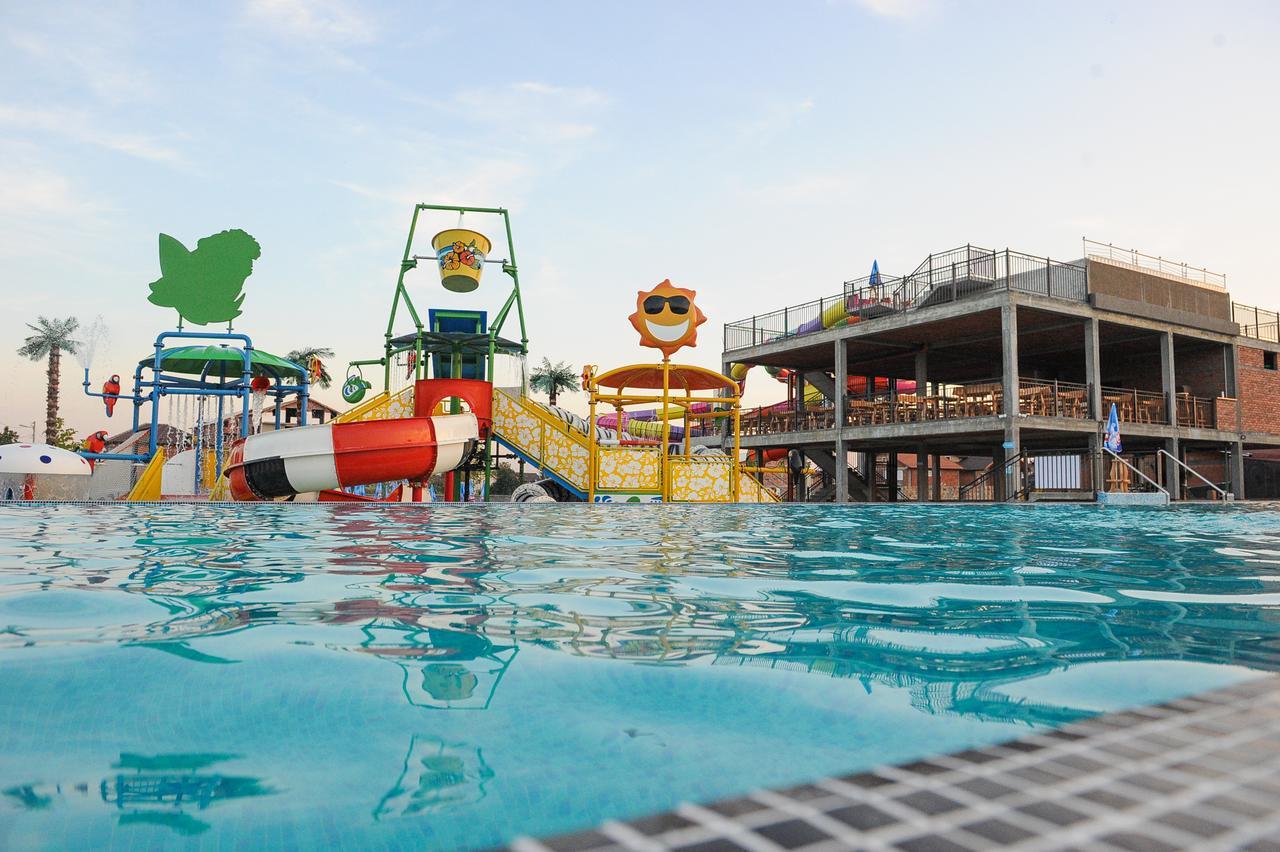 Garni Hotel Hollywoodland Wellness & Aquapark Bělehrad Exteriér fotografie