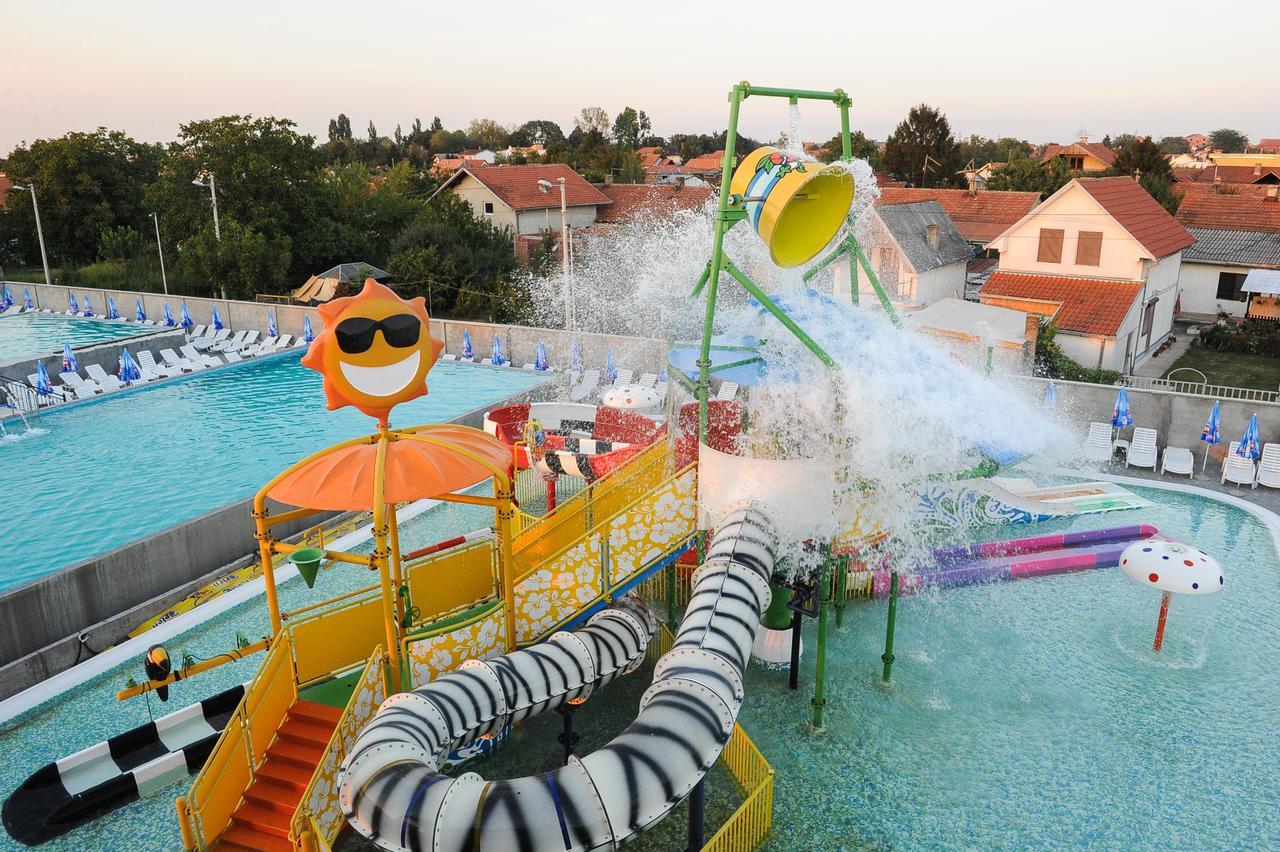 Garni Hotel Hollywoodland Wellness & Aquapark Bělehrad Exteriér fotografie