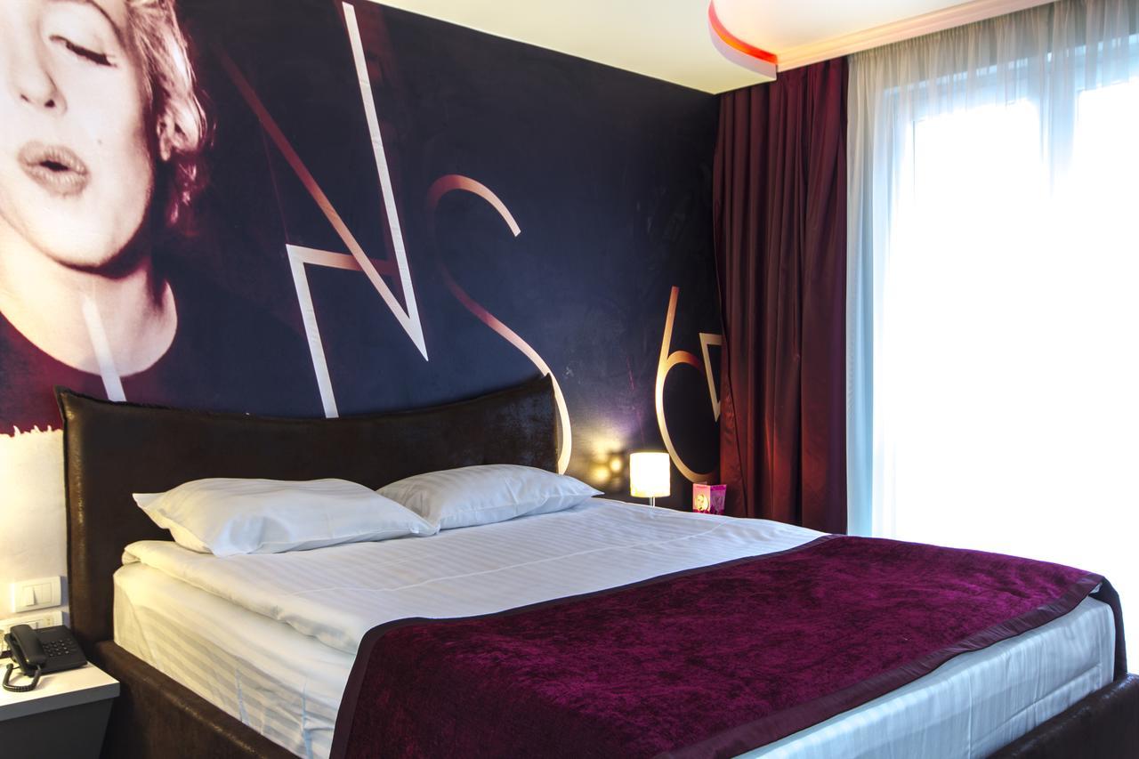 Garni Hotel Hollywoodland Wellness & Aquapark Bělehrad Exteriér fotografie